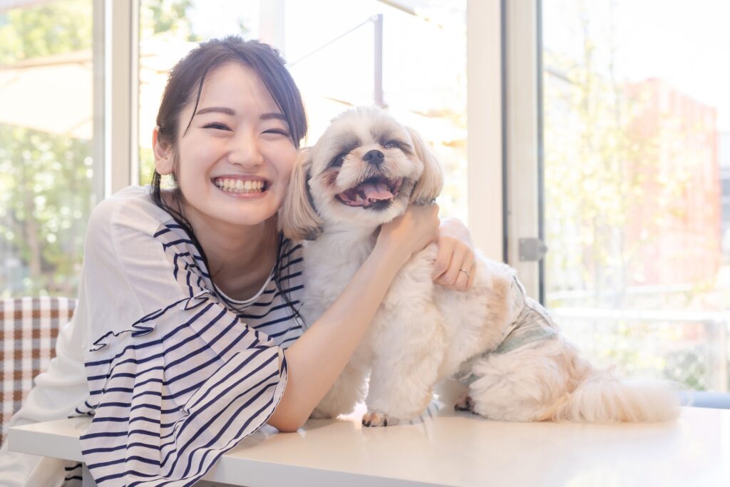 Nähe zwischen Mensch und Tier | Bio Hundefutter